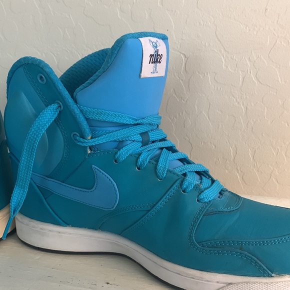 Nike high tops - Picture 2 of 8